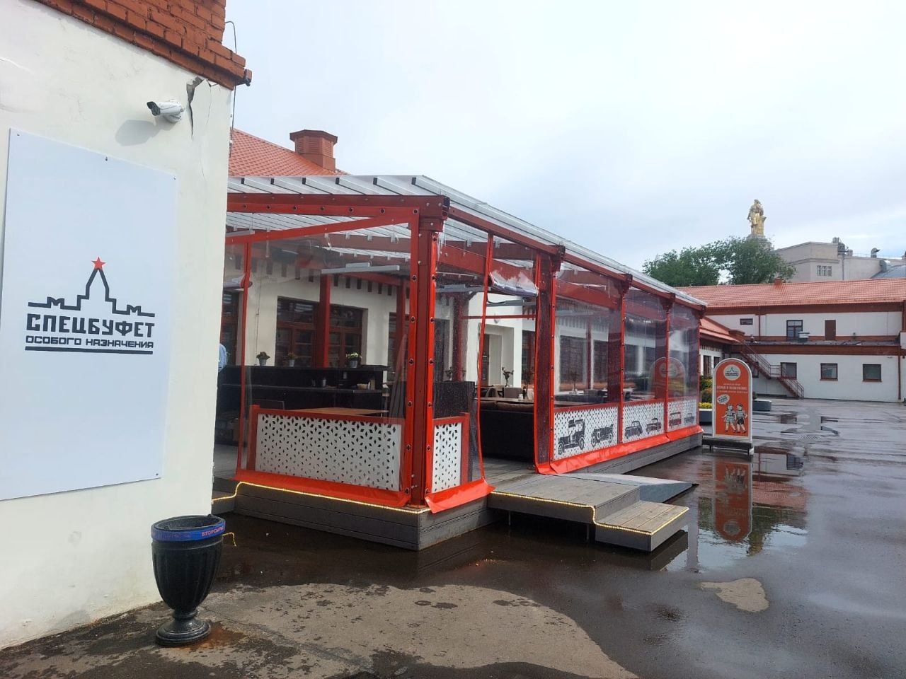 ПВХ шторы для летней террасы кафе в Серебряных Прудах